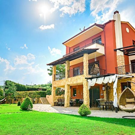 Villa Mariellie Néa Péramos Екстериор снимка