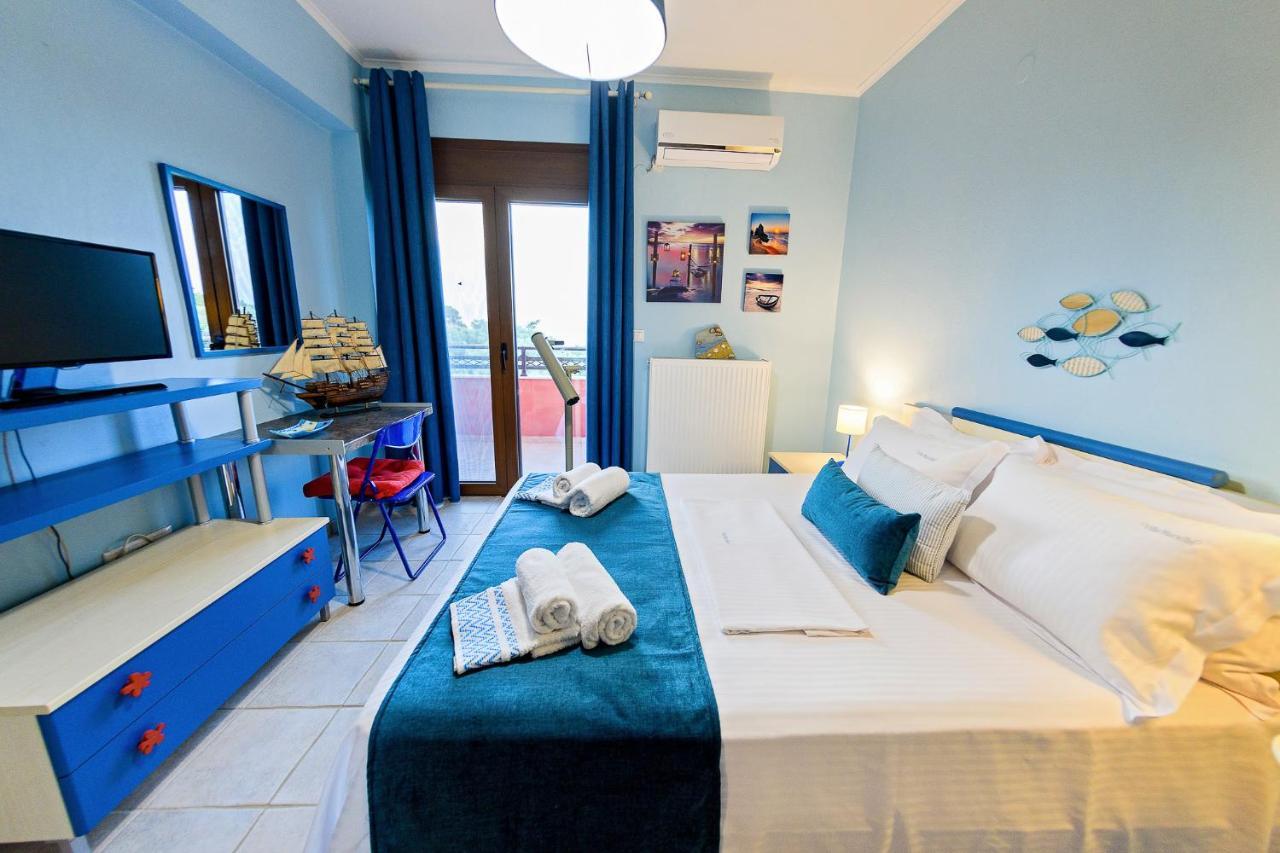 Villa Mariellie Néa Péramos Екстериор снимка